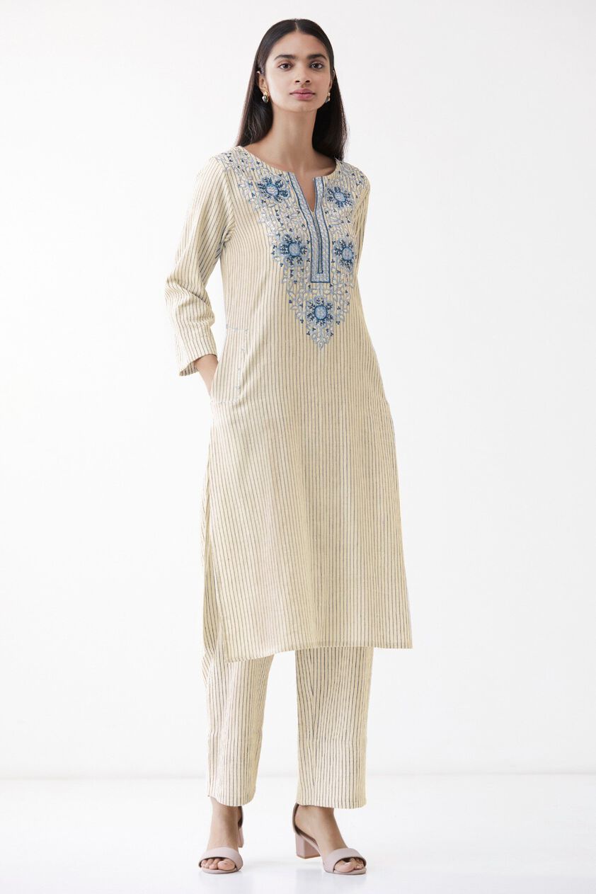 1 - Embroidered Cotton Set, image 1