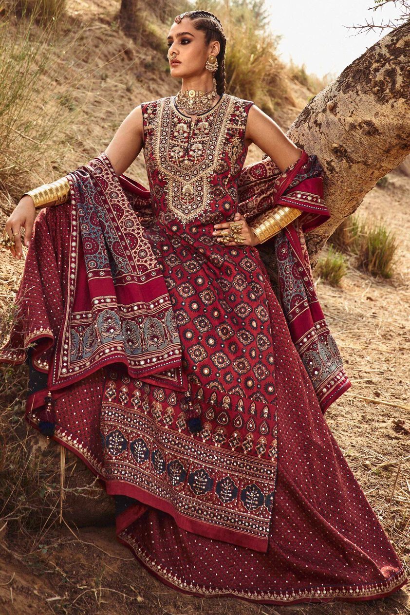 2 - Toshani Ajrakh Skirt Set – Red, image 2
