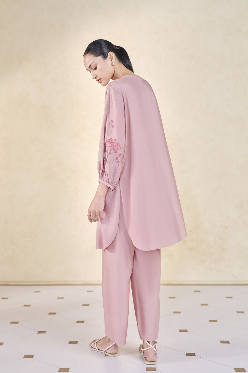 Dream Hand-embroidered Kantha Co-ord - Blush, Blush, image 2
