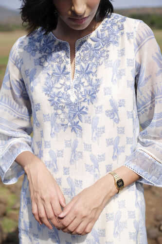 Aves Hand-embroidered Kantha Mul Kurta Set - Blue, White, image 4