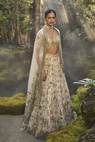 Eartha Hand-painted Pichhwai Silk Lehenga Set - Ivory