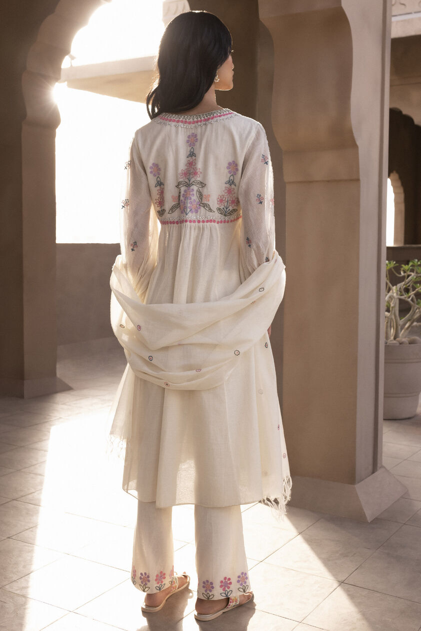 Natavia SEWA Hand-embroidered Kurta Set - Natural, Natural, image 3
