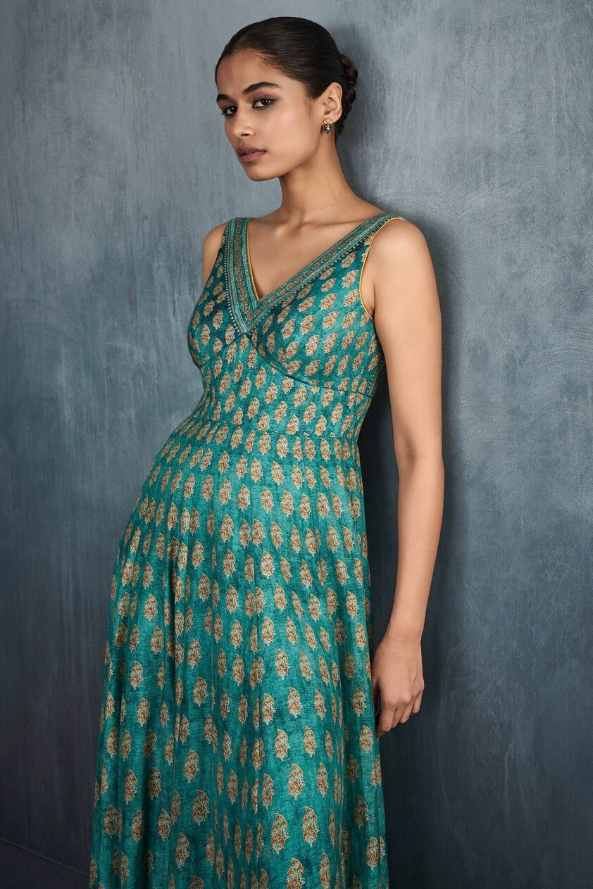 4 - Usharvi Gown – Blue, image 4