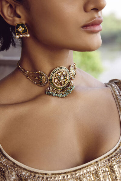 Aamira Choker Necklace