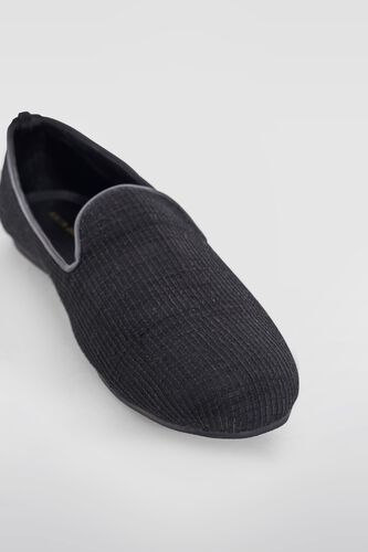 Zaid Mojris - Black, Black, image 2