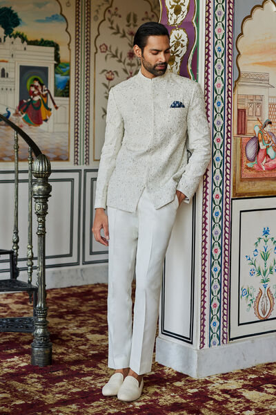 Dhven Embroidered Silk Bandhgala - Off White