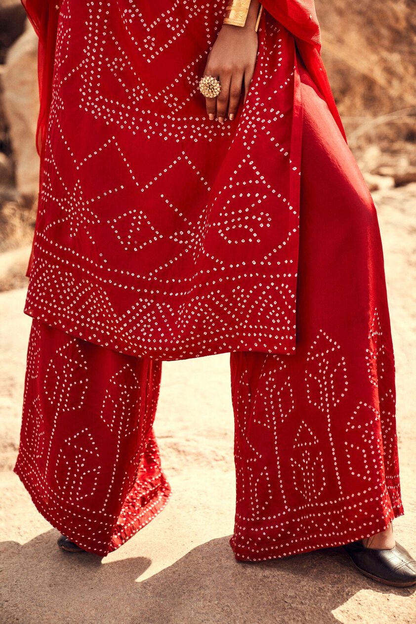 2 - Kimaya Bandhani Kurta Set – Red, image 2