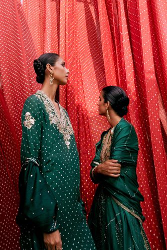 Piroska Handcrafted Bandhani Silk Suit Set - Green, Green, image 7