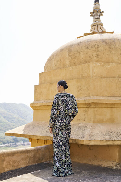 Haathi Harmony Hand-painted Pichhwai Silk Skirt Set - Black