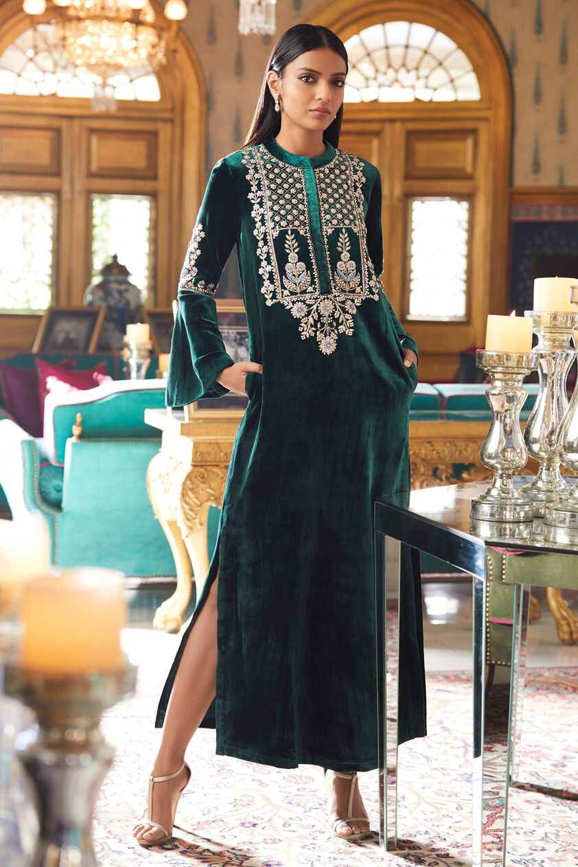 1 - Aalia Kaftan, image 1