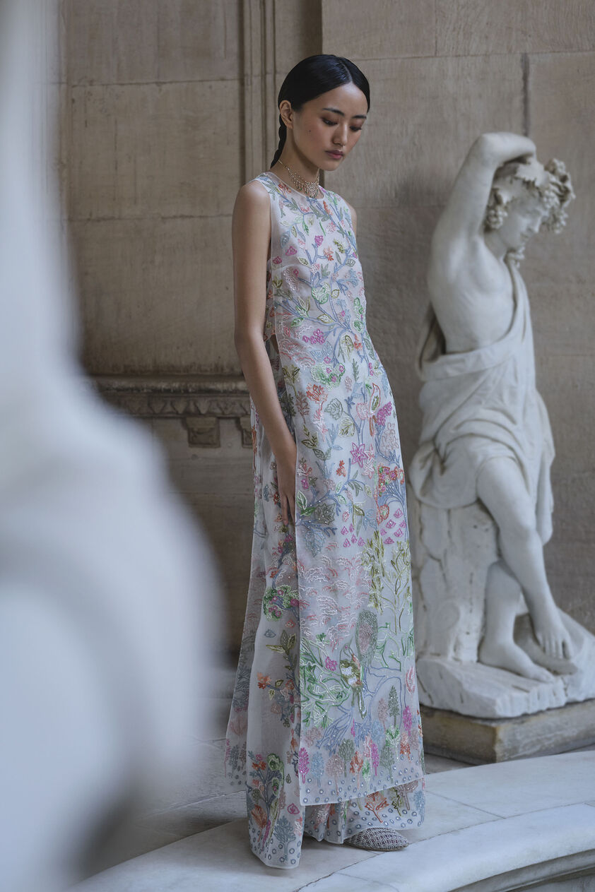 Forestglow Hand-embroidered SEWA Silk Tabard Set - Ivory, Ivory, image 1