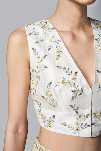 5 - Aisri Crop Top and Skirt, image 5