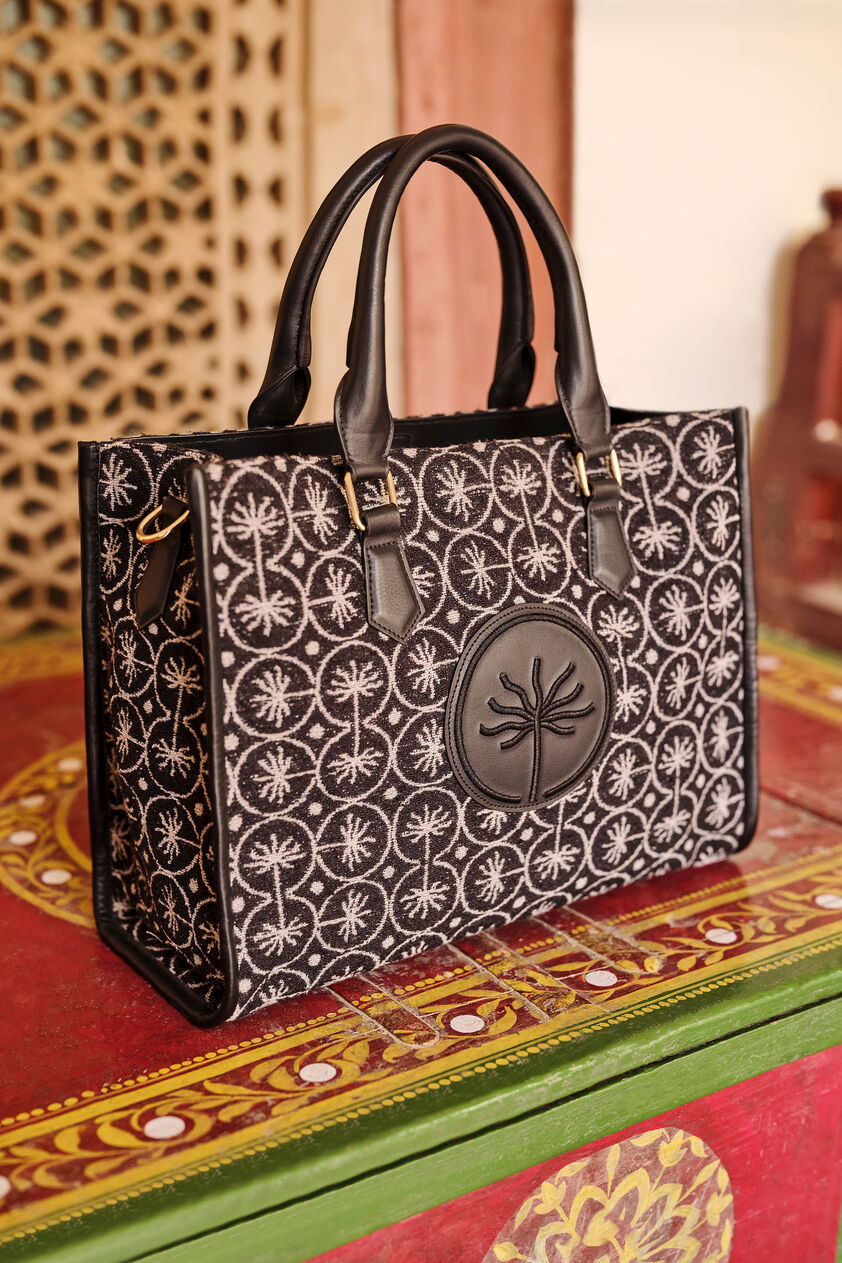 Root Core Tote- Black, Black, image 2