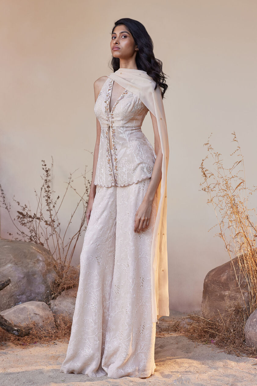 Sahara Close-fitting Suit Set - Flesh, Flesh, image 3