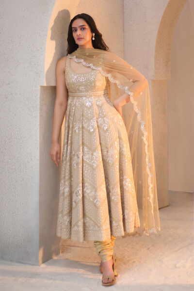 Pranayi Suit Set - Nude