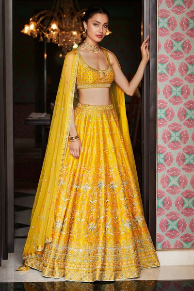 Mehar Lehenga