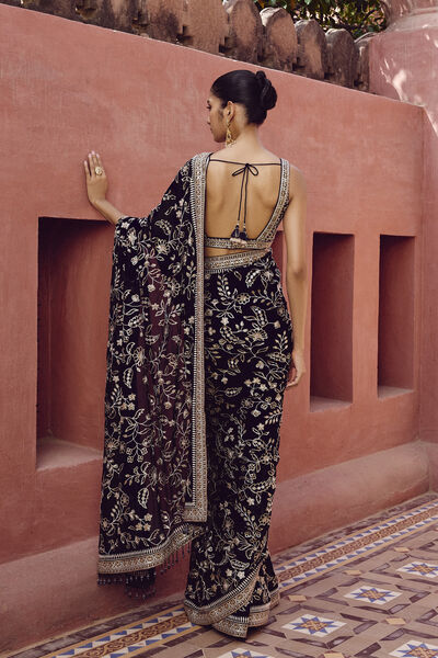 Triyama Embroidered Georgette Saree - Blue