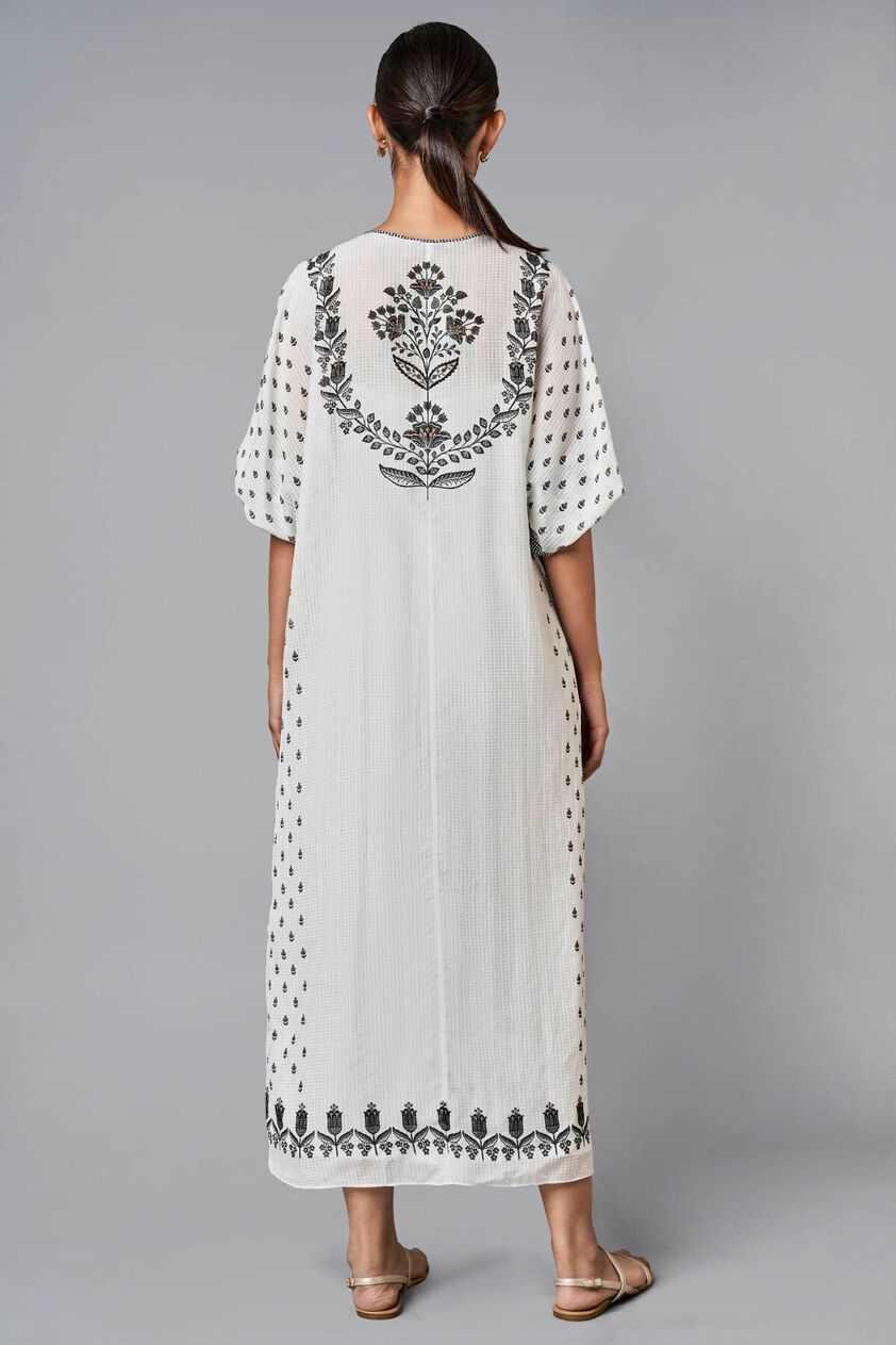 4 - Aaruhi Kaftan, image 4