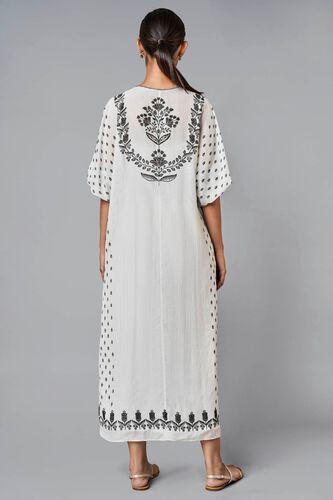 4 - Aaruhi Kaftan, image 4