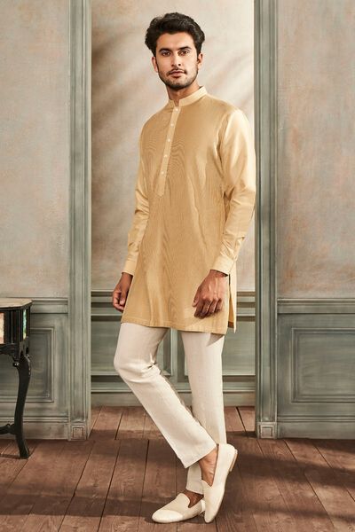 Maanvir Kurta - Gold