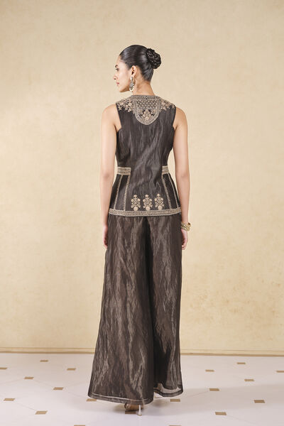 Nadeen Embroidered Jacket Set - Black