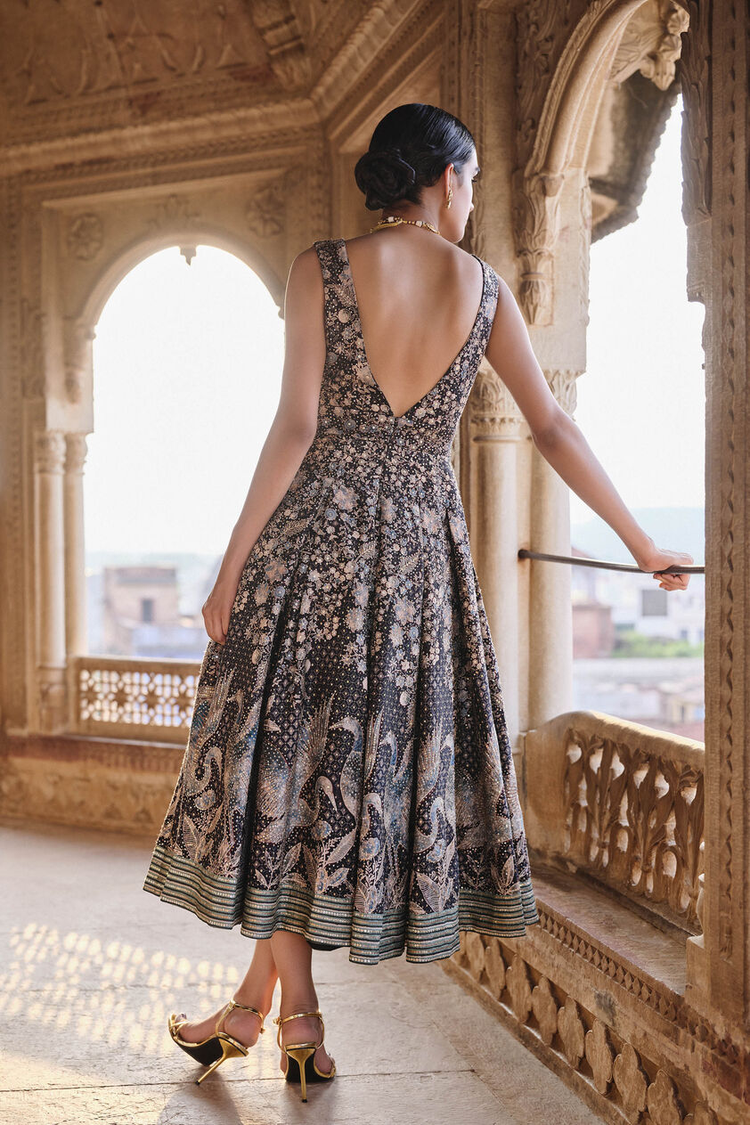 Izar Printed Sequin Dress - Black, Black, image 4
