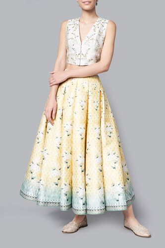 2 - Aisri Crop Top and Skirt, image 2