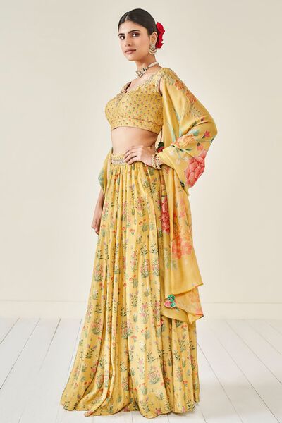 Turvi Lehenga Set - Yellow