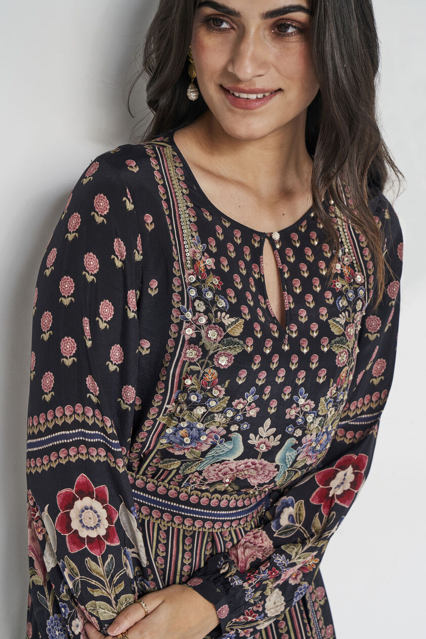 Isbah Embroidered Tunic - Black, Black, image 7