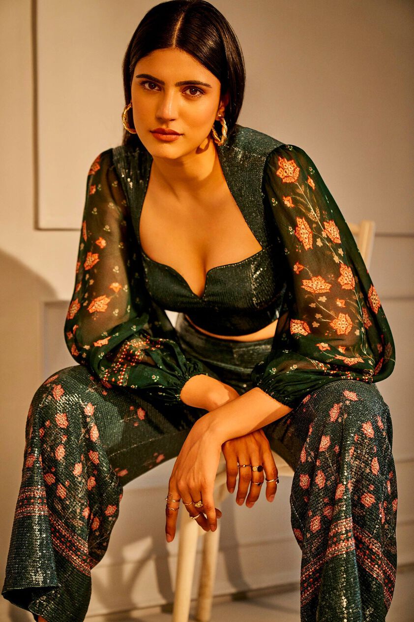 8 - Saturday Night – Green Crop Top & Trousers Set, image 8