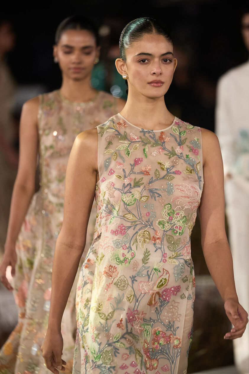 Forestglow Hand-embroidered SEWA Silk Tabard Set - Ivory, Ivory, image 5