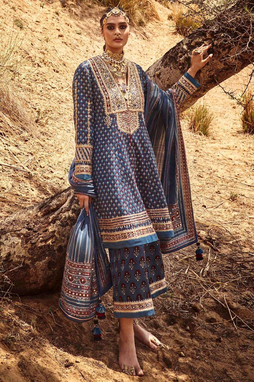 1 - Shyla Ajrakh Kurta Set – Indigo, image 1