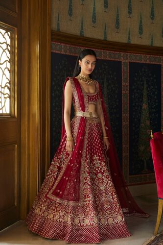 1 - Vilina Lehenga, image 1