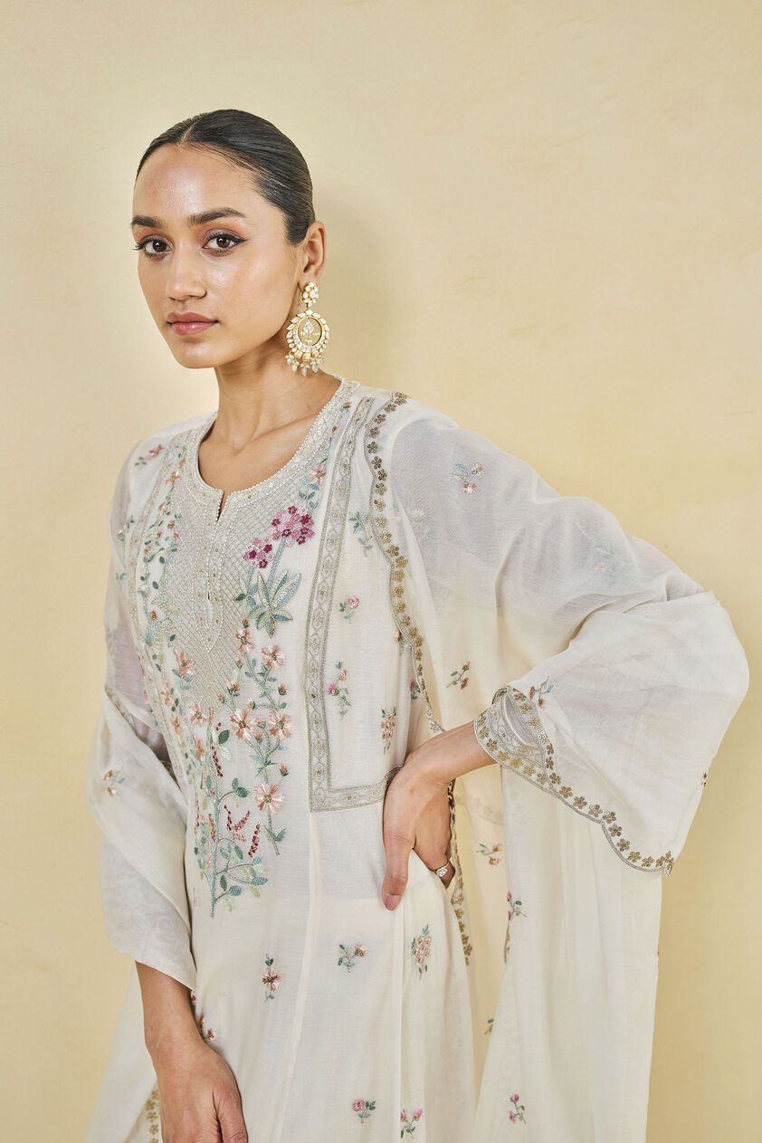 A Floral Garden Embroidered Mul Suit Set - Natural, Natural, image 4