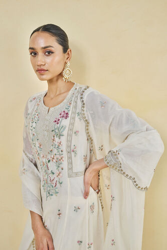 A Floral Garden Embroidered Mul Suit Set - Natural, Natural, image 4