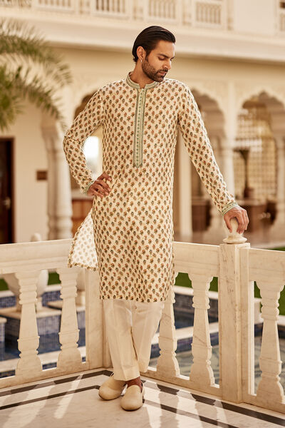Edhas Silk Kurta - Cream