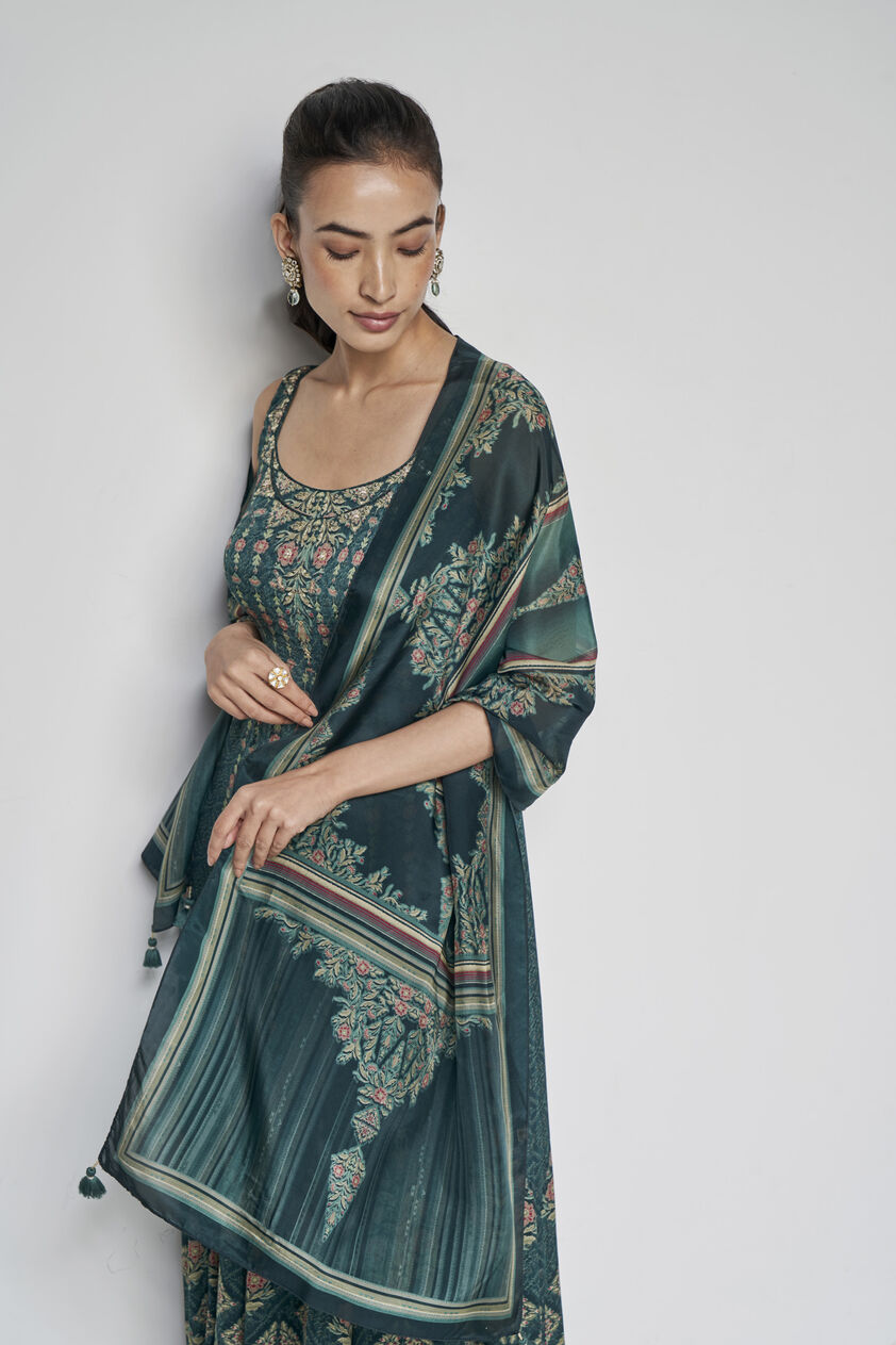 Mayin Scarf - Green, Green, image 1