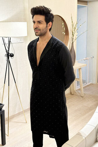 Aavyan Kurta - Black, , image 1