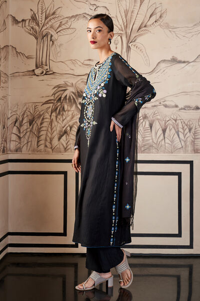 Faramir SEWA Hand-embroidered Suit Set - Black