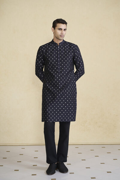Zamurad Handwoven Benarasi Silk Kurta - Black
