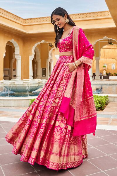 Valimai Lehenga Set -Hot Pink