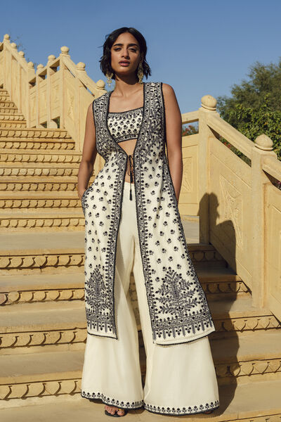 Sawsan Embroidered Mul Tabard Set - White