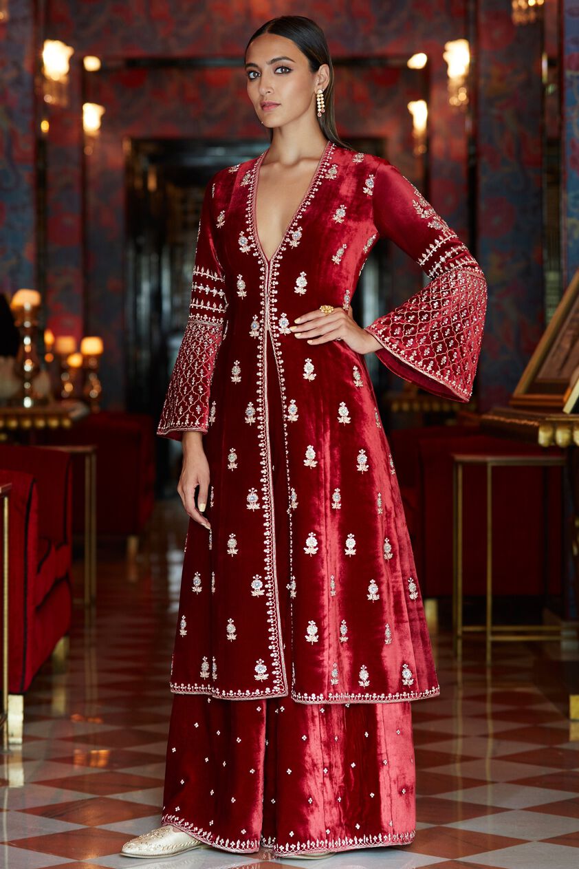 1 - Tuhin Set, image 1