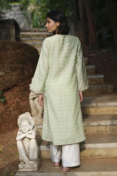 Janan Embroidered Mul Kurta - Sage