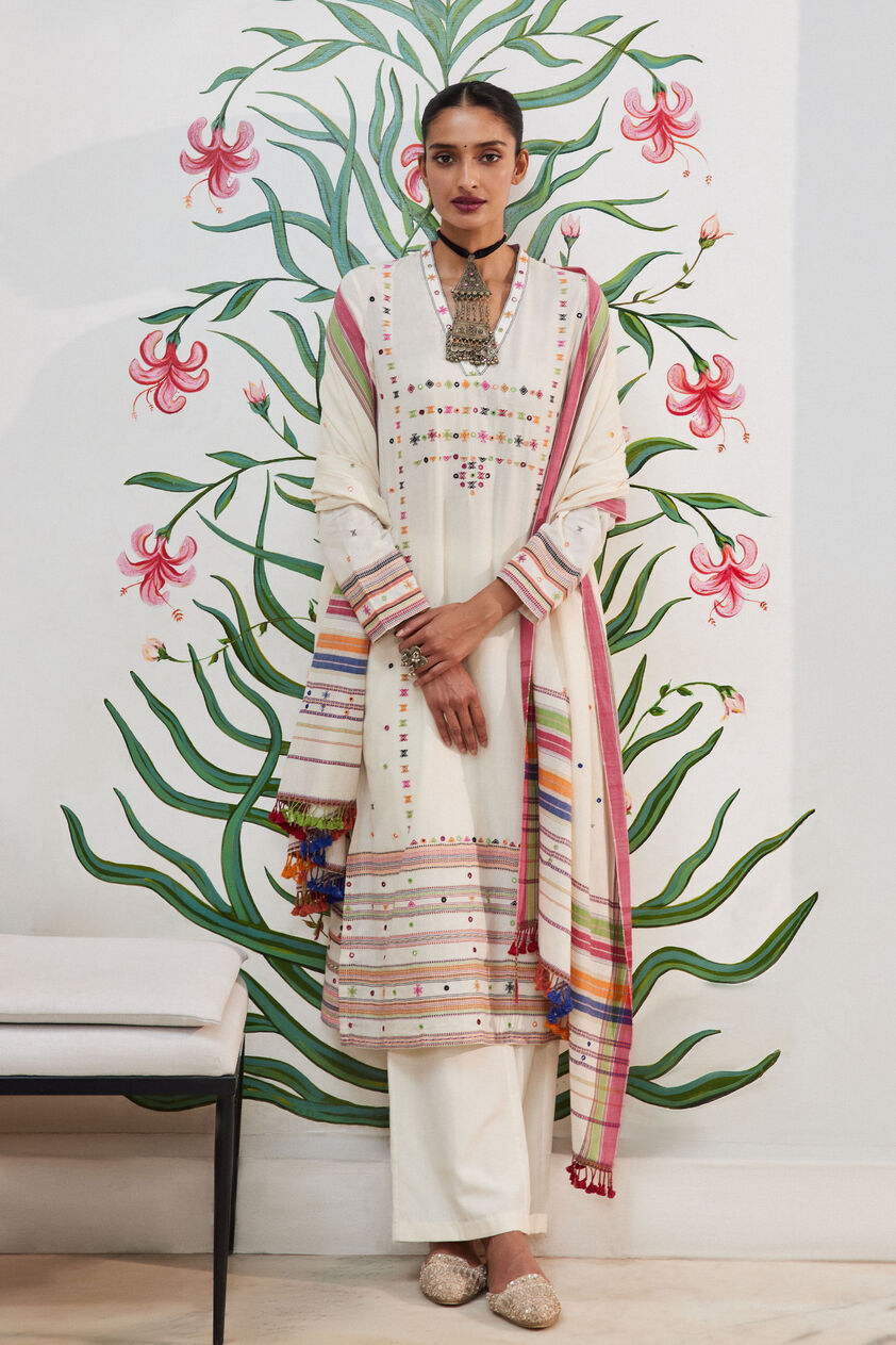 1- suit, image 1