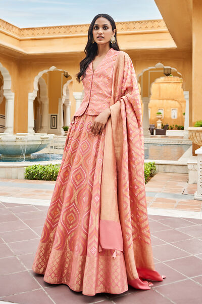 Shukra Lehenga Set-Blush