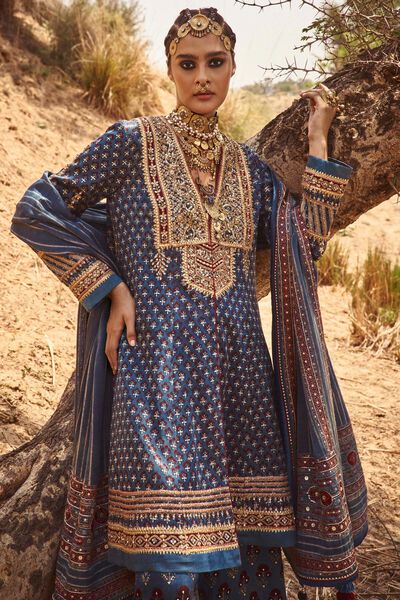 Shyla Ajrakh Kurta Set - Indigo