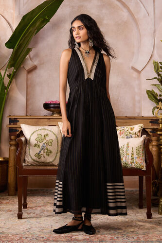 Noctis Handwoven Maheshwari Dress - Black, Black, image 1