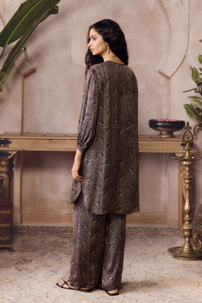 Afon Ajrakh Hand-block Printed Co-ord - Black