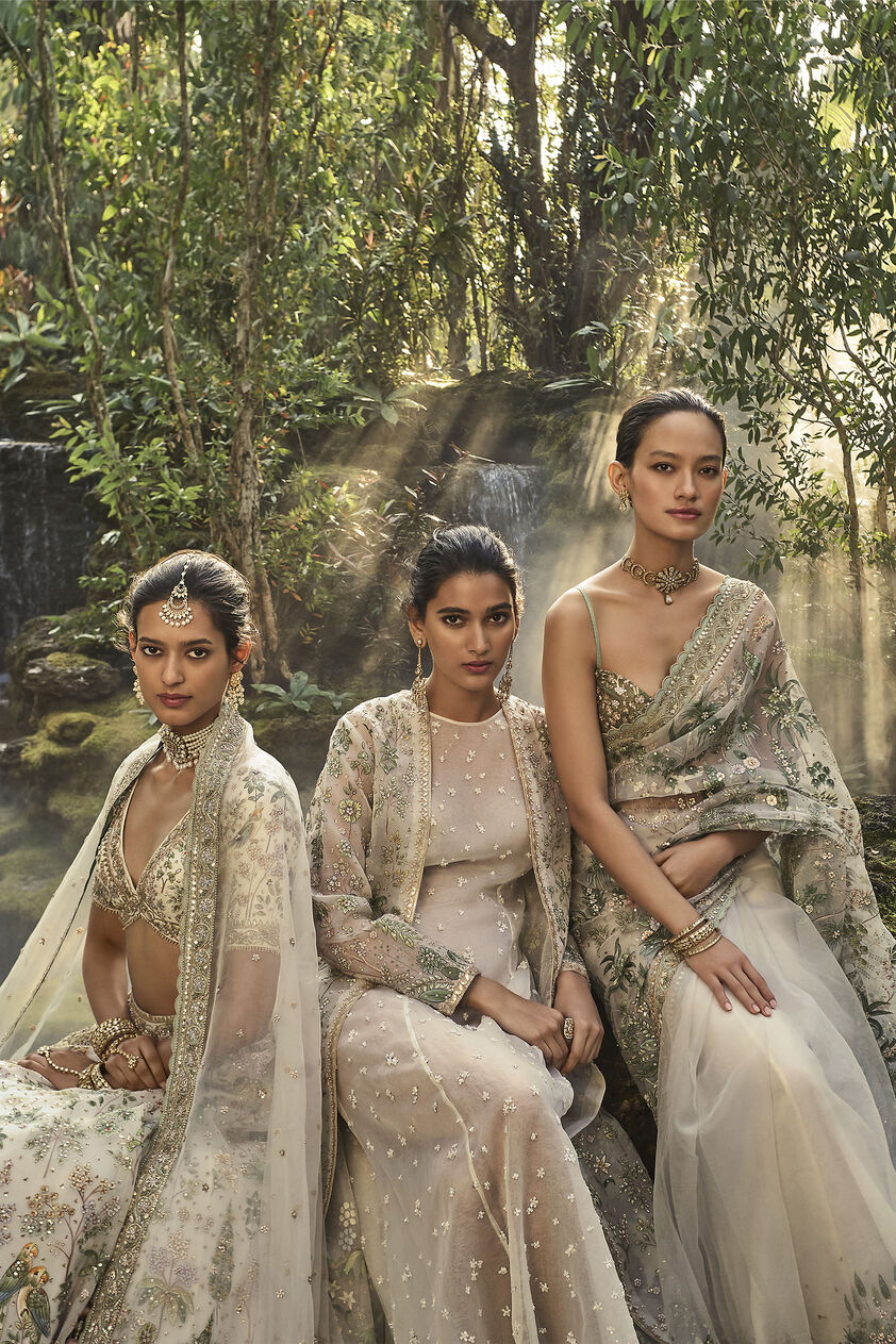 Eartha Hand-painted Pichhwai Silk Lehenga Set - Ivory, Ivory, image 6